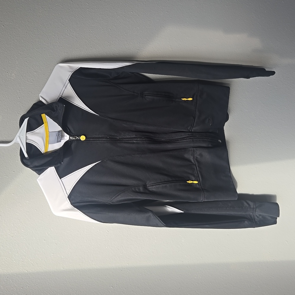 Nike Girls Jacket- Size M